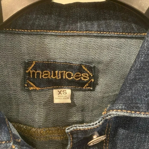 Maurices jean jacket button up on front. size XS Extra Small. - Picture 3 of 4